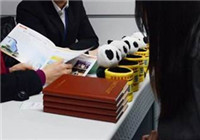 賣房留學月薪五千，出國到底值不值？